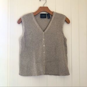 Liz Claiborne Oatmeal Knit Sweater Vest in Small